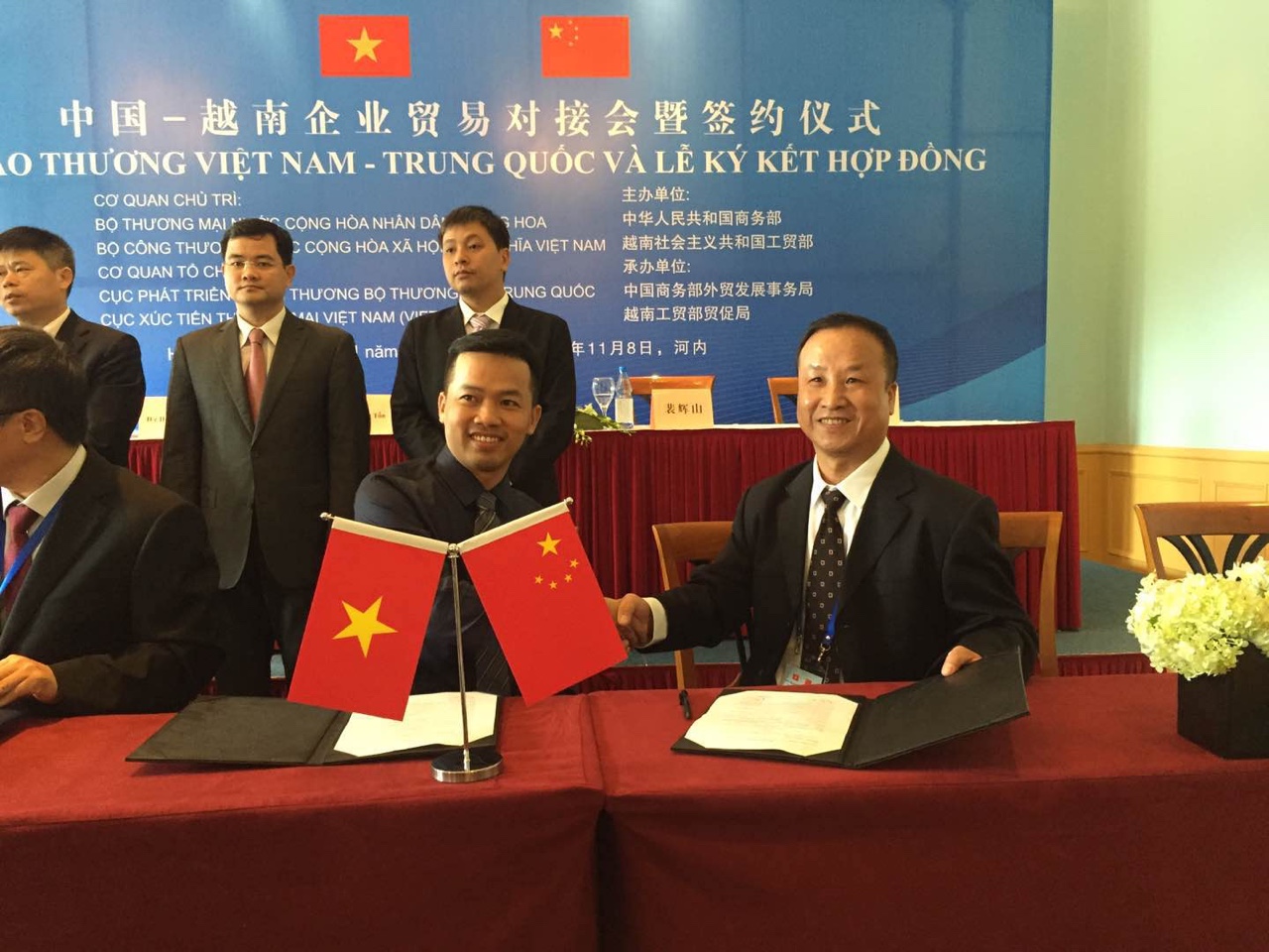 Dương Minh ký thành công hợp đồng vận chuyển hàng hóa với công ty quốc danh Trung Quốc  